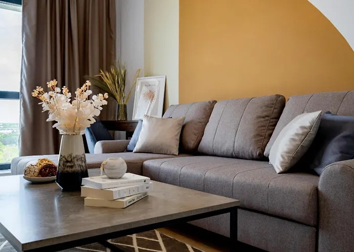 Apartment The Park - One-bedroom With A View Bucharest