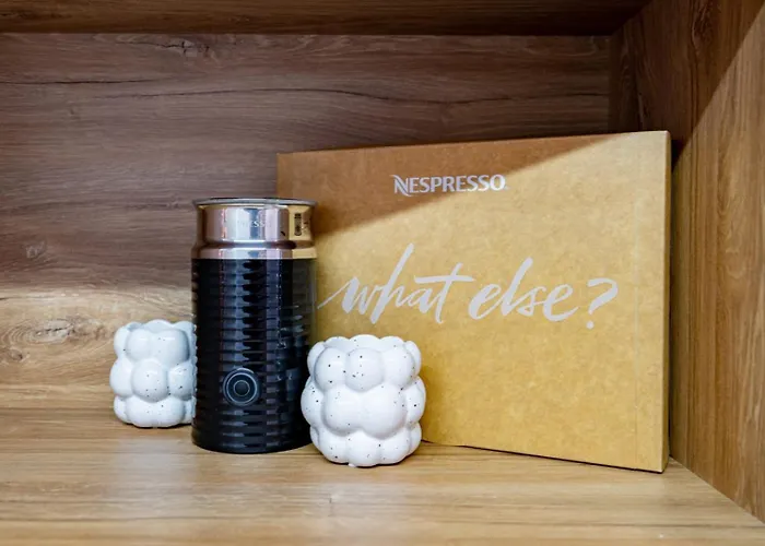 Lägenhet The Park - One-bedroom With A View Bukarest