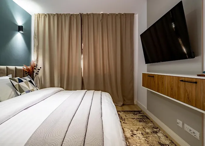 The Park - One-bedroom With A View Apartament