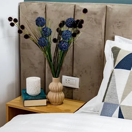The Park - One-bedroom With A View * Bucareste